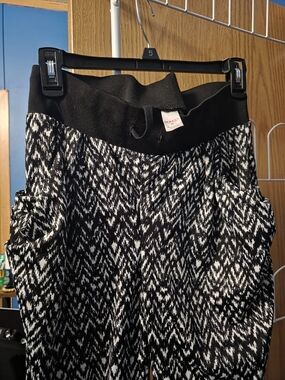 Black And White Pants